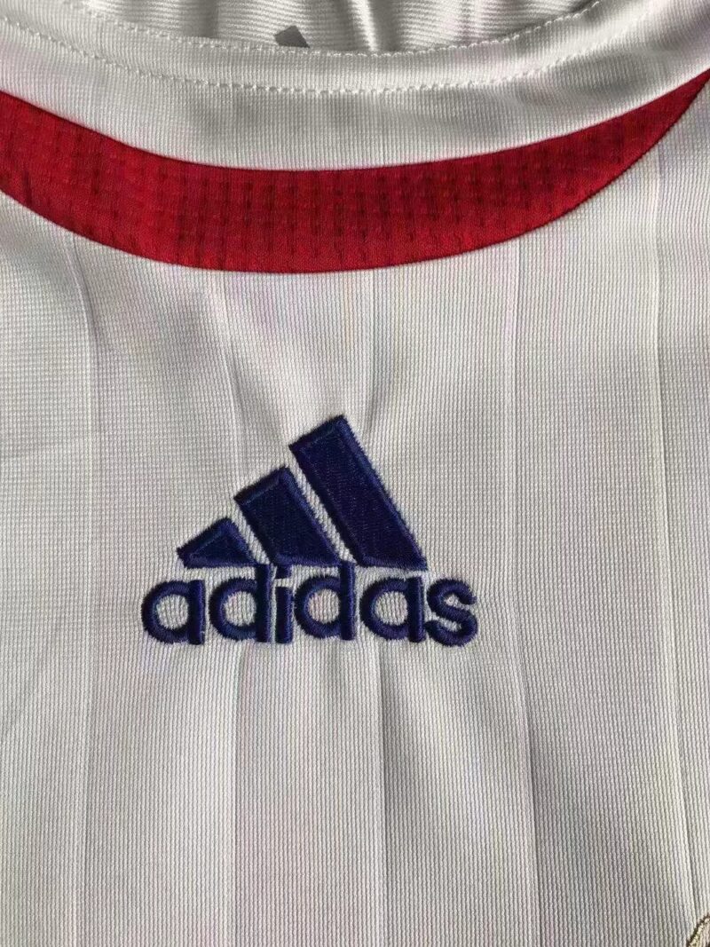 2006 France Away White Retro Soccer Jersey(带胸前小字) - Image 6