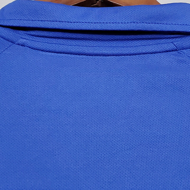 2002 Brazil Away Retro Soccer Jersey - Image 8