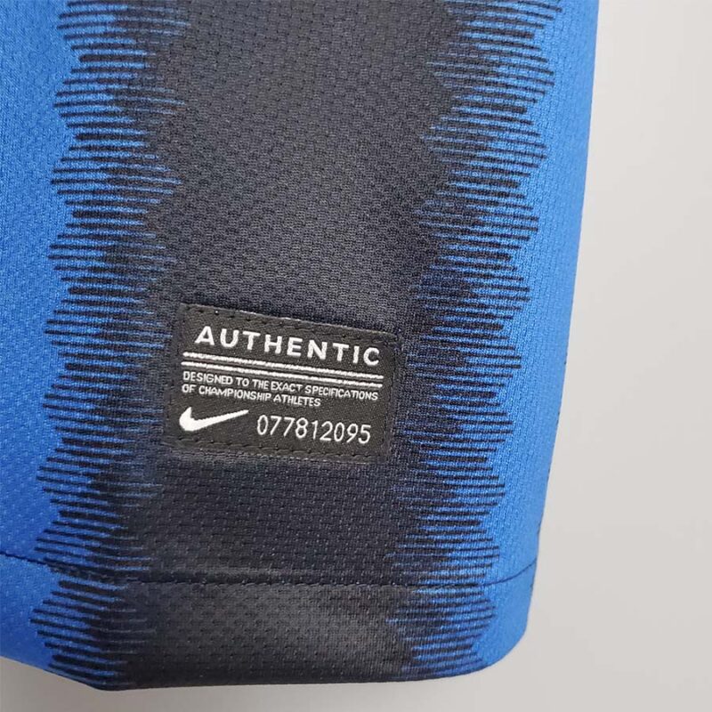 2010-2011 INT Home Retro Soccer Jersey - Image 8