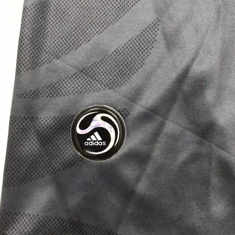 2009-2010 LIV Away Retro Soccer Jersey - Image 8