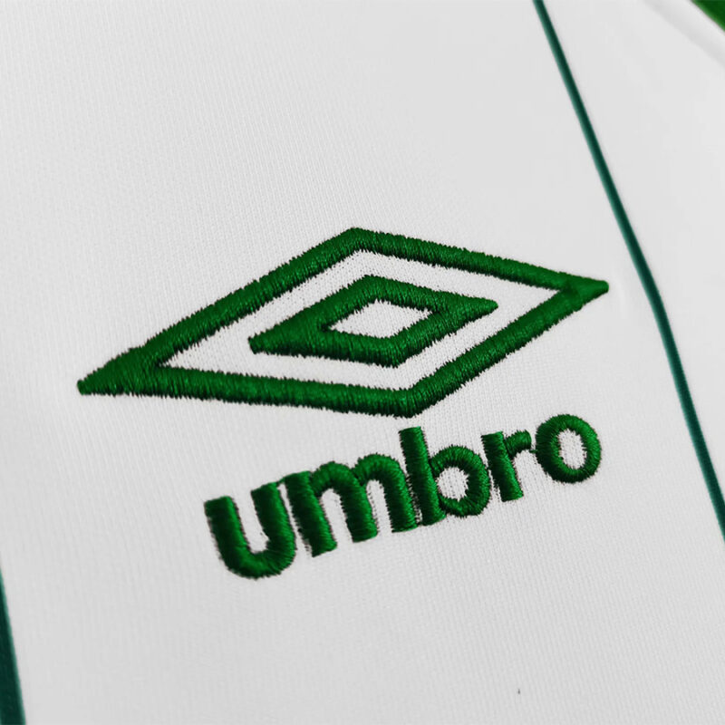 1984-1986 Celtic White Retro Soccer Jersey - Image 4