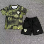 25-26 Leeds United Green Black Kids Training