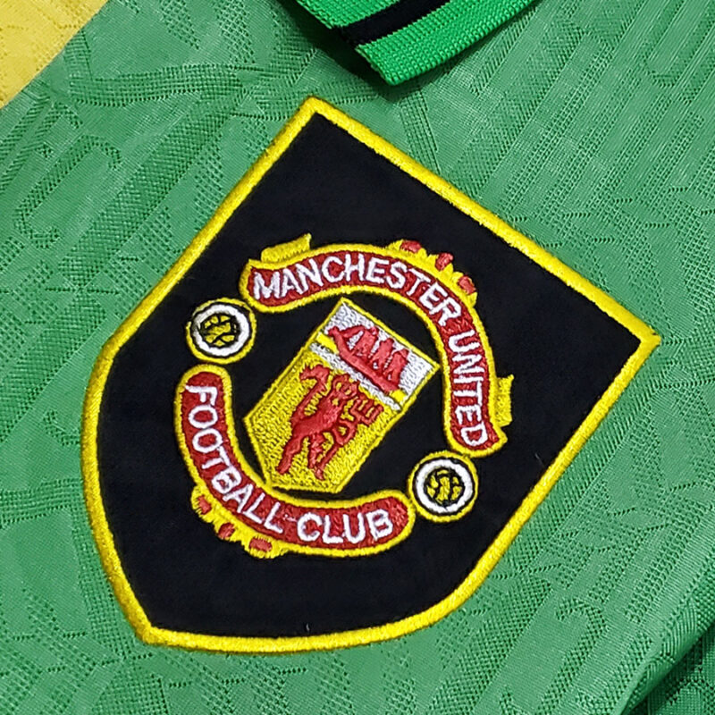 1992-1994 Man Utd Away Green Retro Soccer Jersey - Image 4