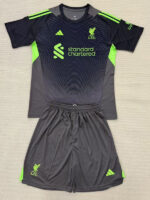 25-26 LIV Black GoalKeeper Kids Soccer Jersey (绿标)