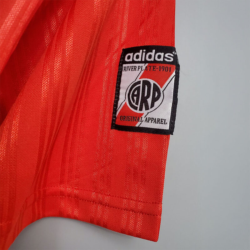 1995-1996 River Plate Away Red Retro Soccer Jersey - Image 7
