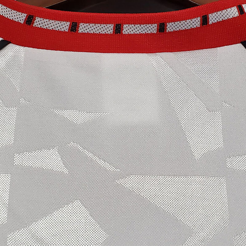 1991-1992 Man Utd Away White Retro Soccer Jersey - Image 9