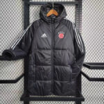 23-24 Bayern Black Hooded Cotton Coat White Edge (白色边) 棉衣