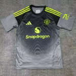 25-26 Man Utd Black Goalkeeper Fans Soccer Jersey
