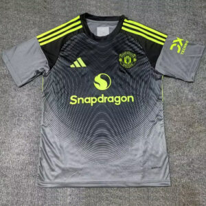 25-26 Man Utd Black Goalkeeper Fans Soccer Jersey