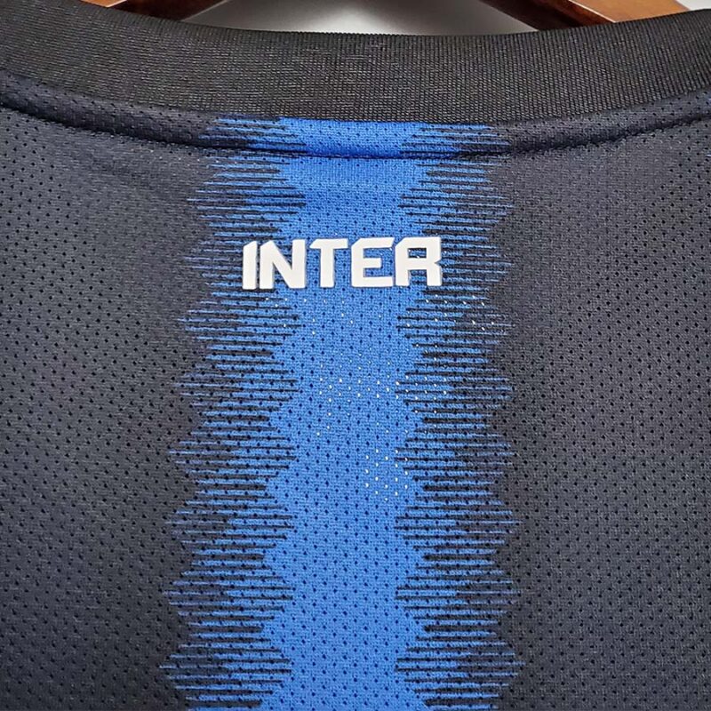 2010-2011 INT Home Retro Soccer Jersey - Image 10