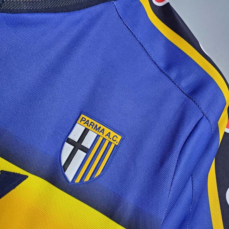 2001-2002 Parma Home Retro Soccer Jersey - Image 6